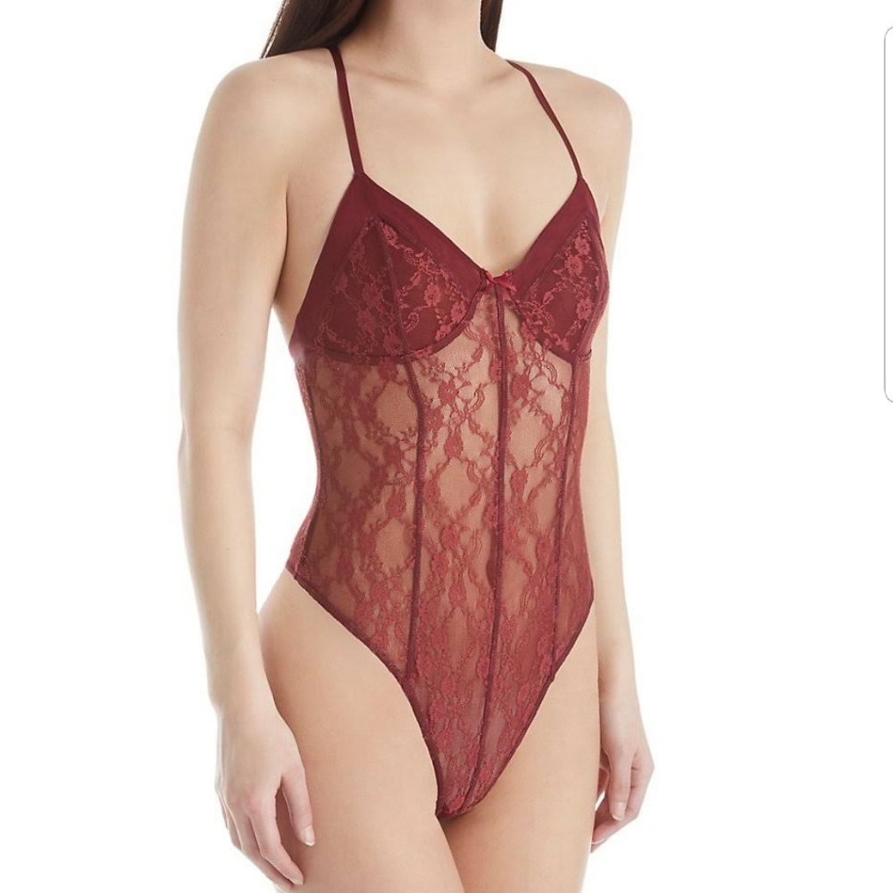 SEXY! NWT, Free People Runaway Lace  Bodysuit